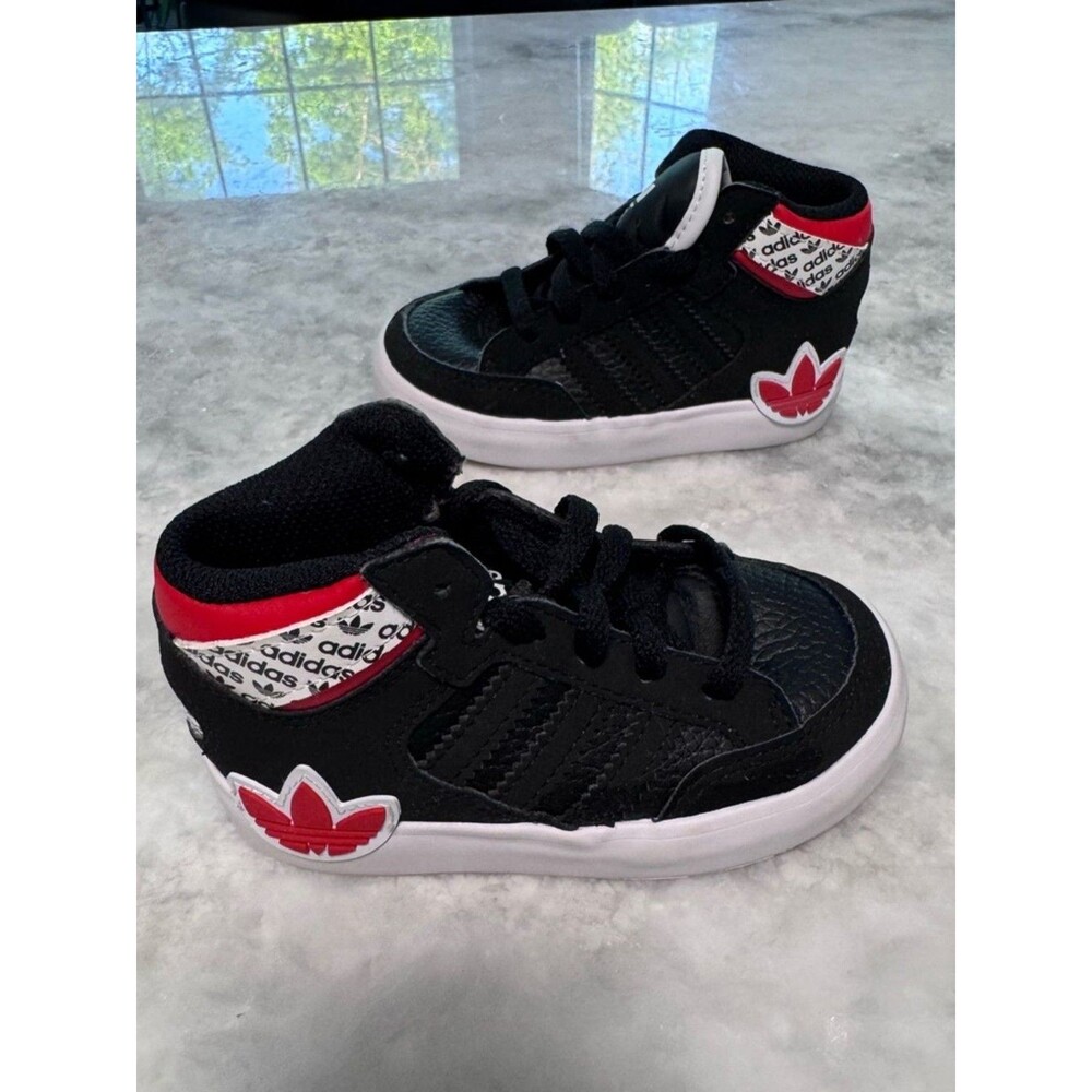 adidas Hard Court Toddler 6K Black Red White High Top Sneakers New No Box